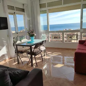 https://apartamento-en-torremolinos-la-carihuela.hotelsinnerja.org