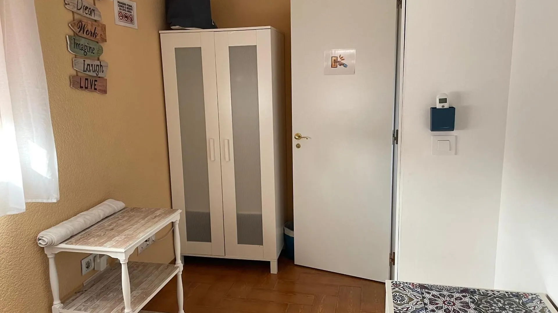 Habitación en casa particular Apartamento Familia Anfitriona Acoge Sevilla España